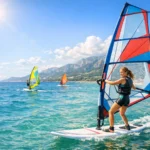Planche à voile : nos conseils pour les débutants Planche à voile pour débutants : conseils simples pour bien se lancer sur l’eau